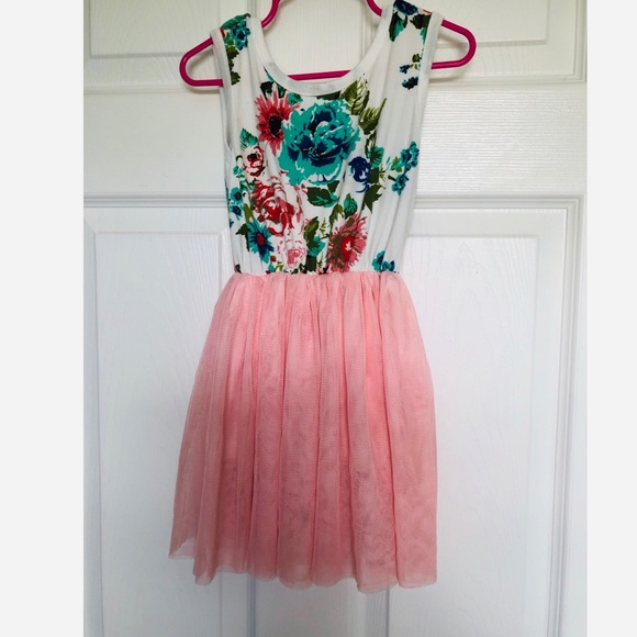 Beautiful floral pink tulle tutu dress - Picture 3 of 4